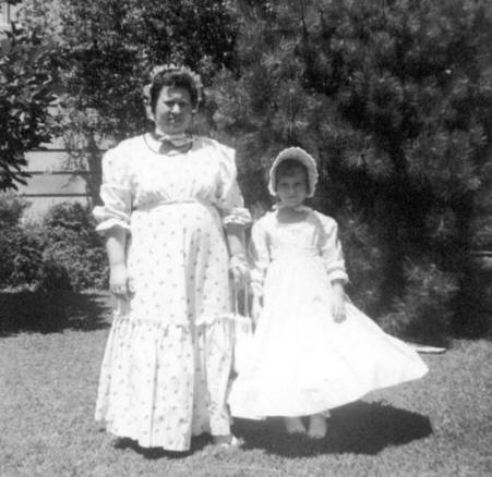 Mary Reese and Nelda (Reese) Zinser 