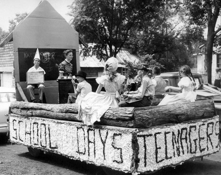 Kinmundy Centennial Parade - 1957
